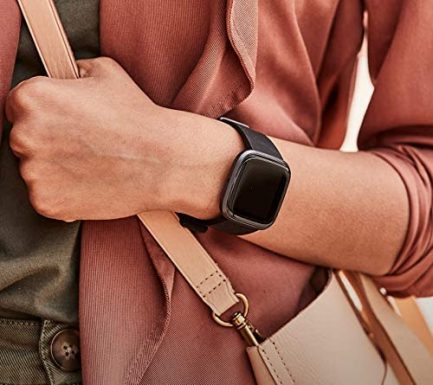 Fitbit Versa 2 Health and Fitness Smartwatch with Heart Rate, Music, Alexa Built-In, Sleep and Swim Tracking, Black/Carbon, One Size (S and L Bands Included) 4