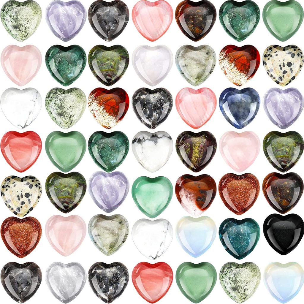 Fumete 60 Pieces Mix-Color Crystal Natural Heart Stone Mini 20 mm Pocket Heart Love Carved Palm Puffy Shaped Chakra Reiki Energy Balancing Stone for Decoration (Retro Pattern) 1